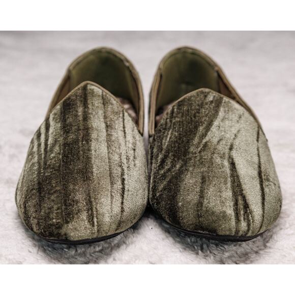 Birdies Heron Olive Green Velvet Loafers Flats Womens Size 8.5 NWOB - Picture 2 of 15